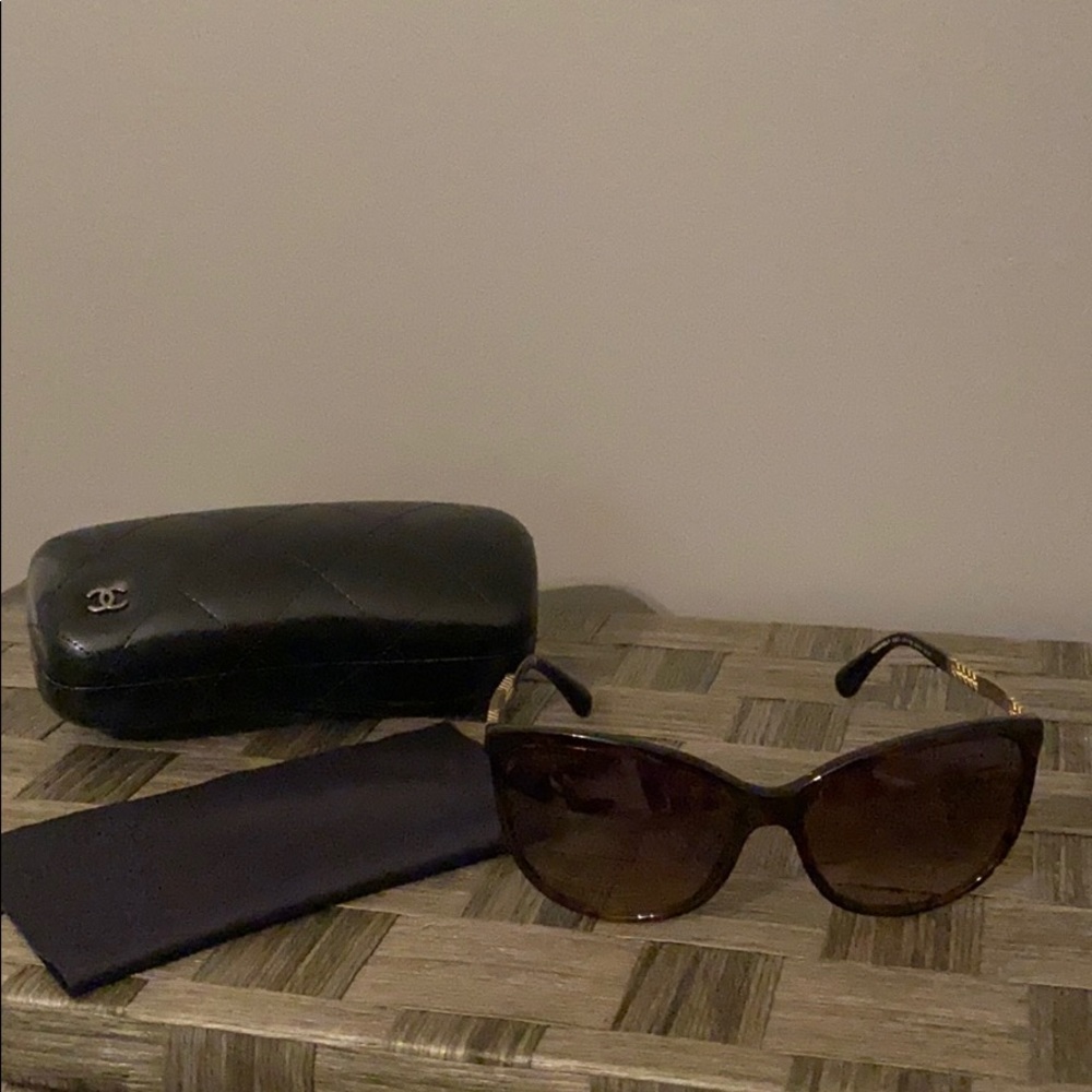 CHANEL  sunglasses